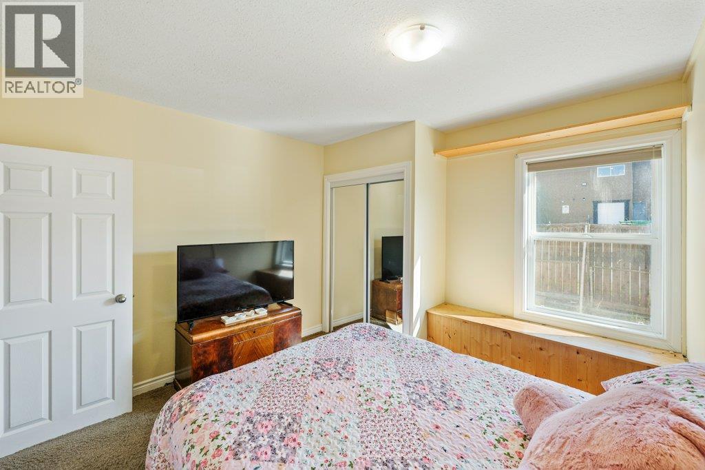 584 Edna Avenue, Penticton, BC
