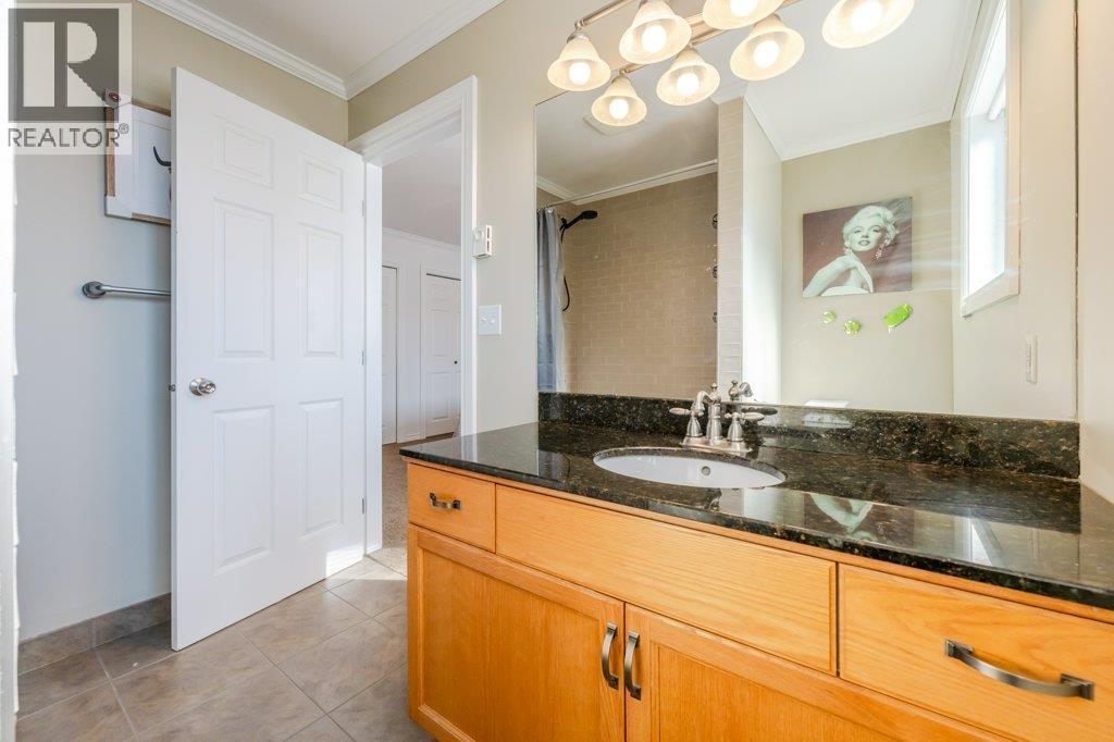 584 Edna Avenue, Penticton, BC