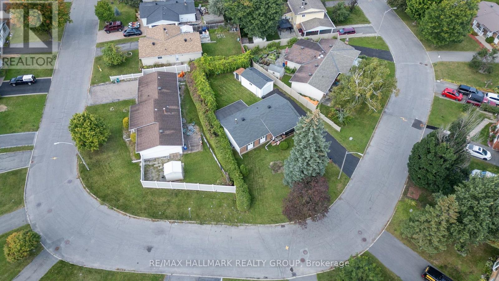 2376 Blackstone Crescent, Ottawa, ON