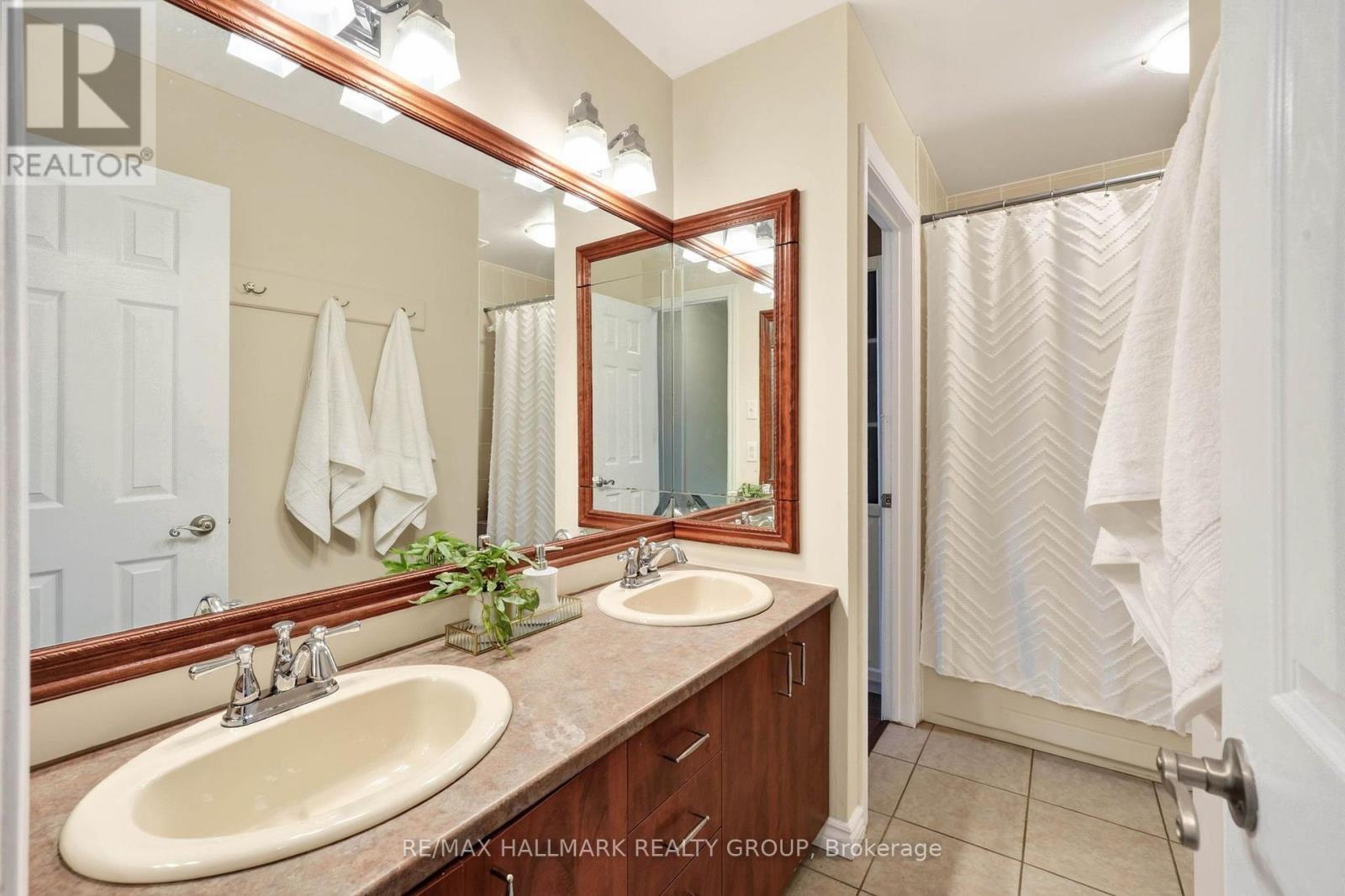 385 Princess Louise Drive, Ottawa, ON