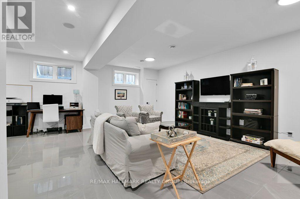 581 Queen Mary Street, Ottawa, ON