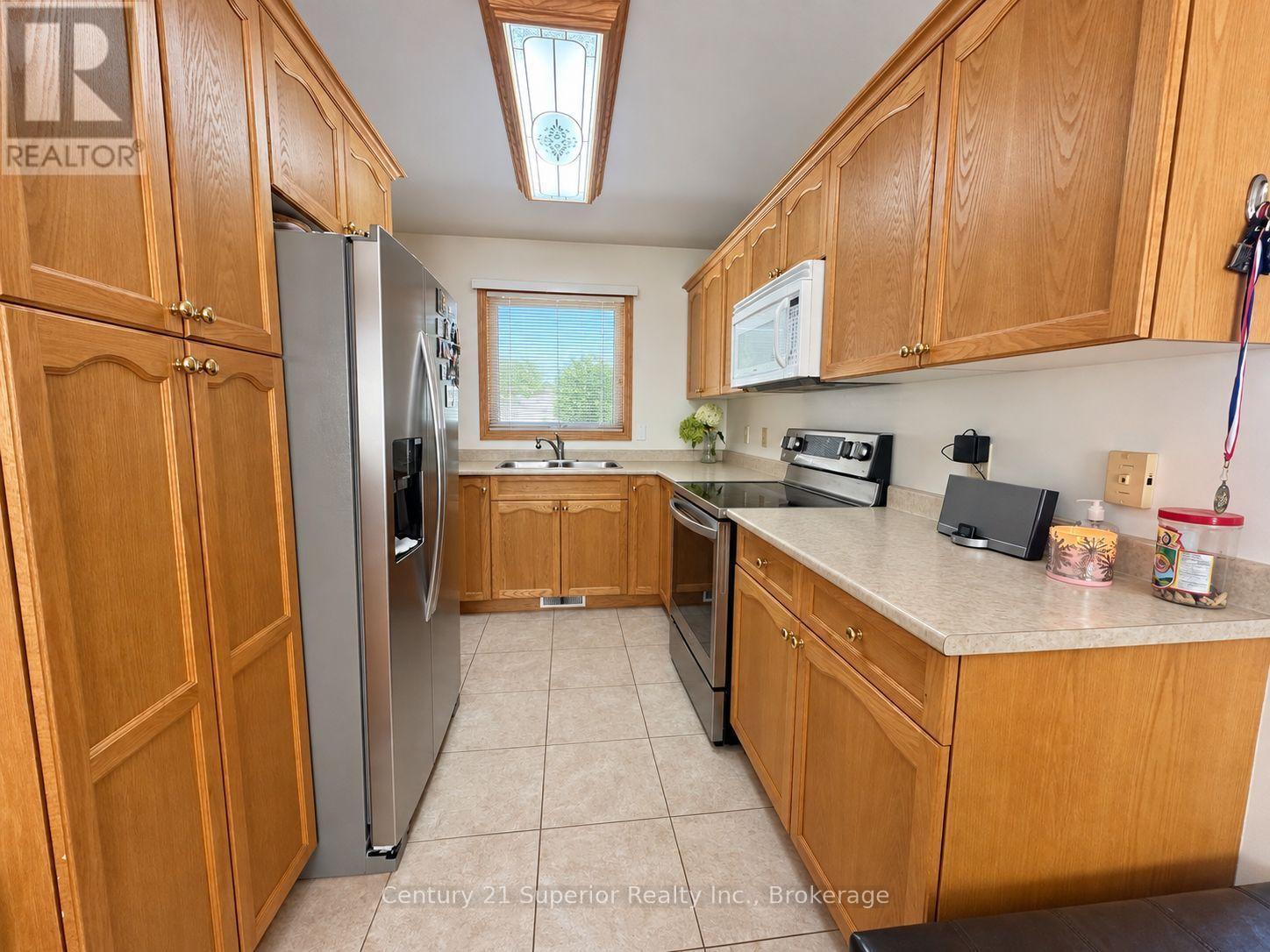 167 Lynx Crescent, Thunder Bay (Parkdale), ON