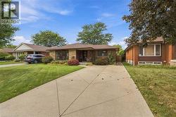 22 SYCAMORE Street Hamilton, ON L8T 3N7
