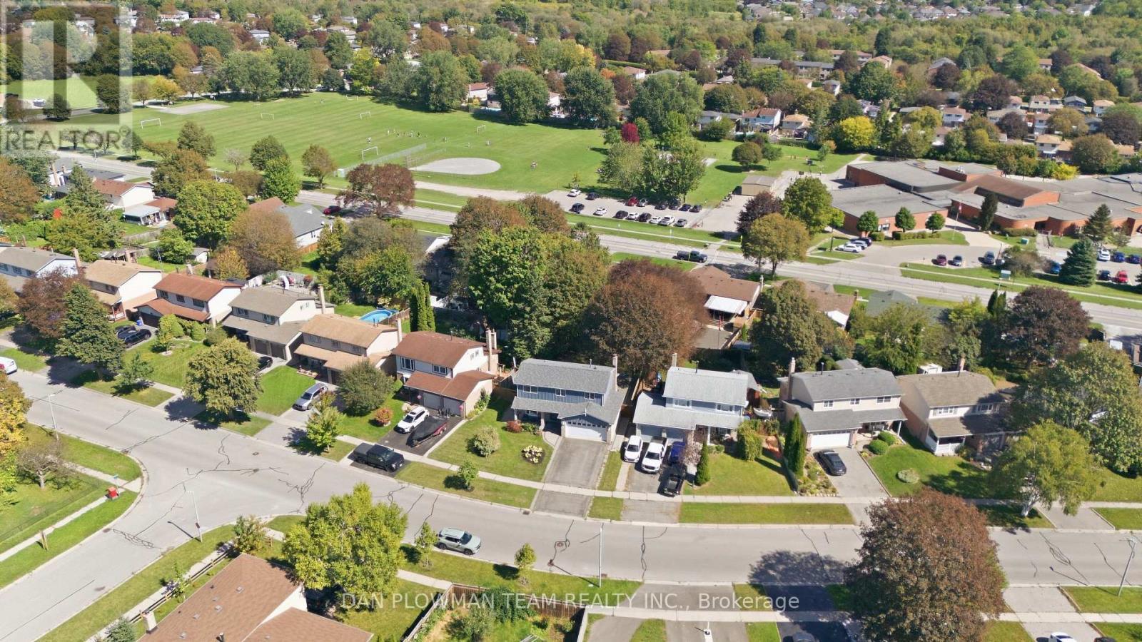 17 Rhonda Boulevard, Clarington, ON