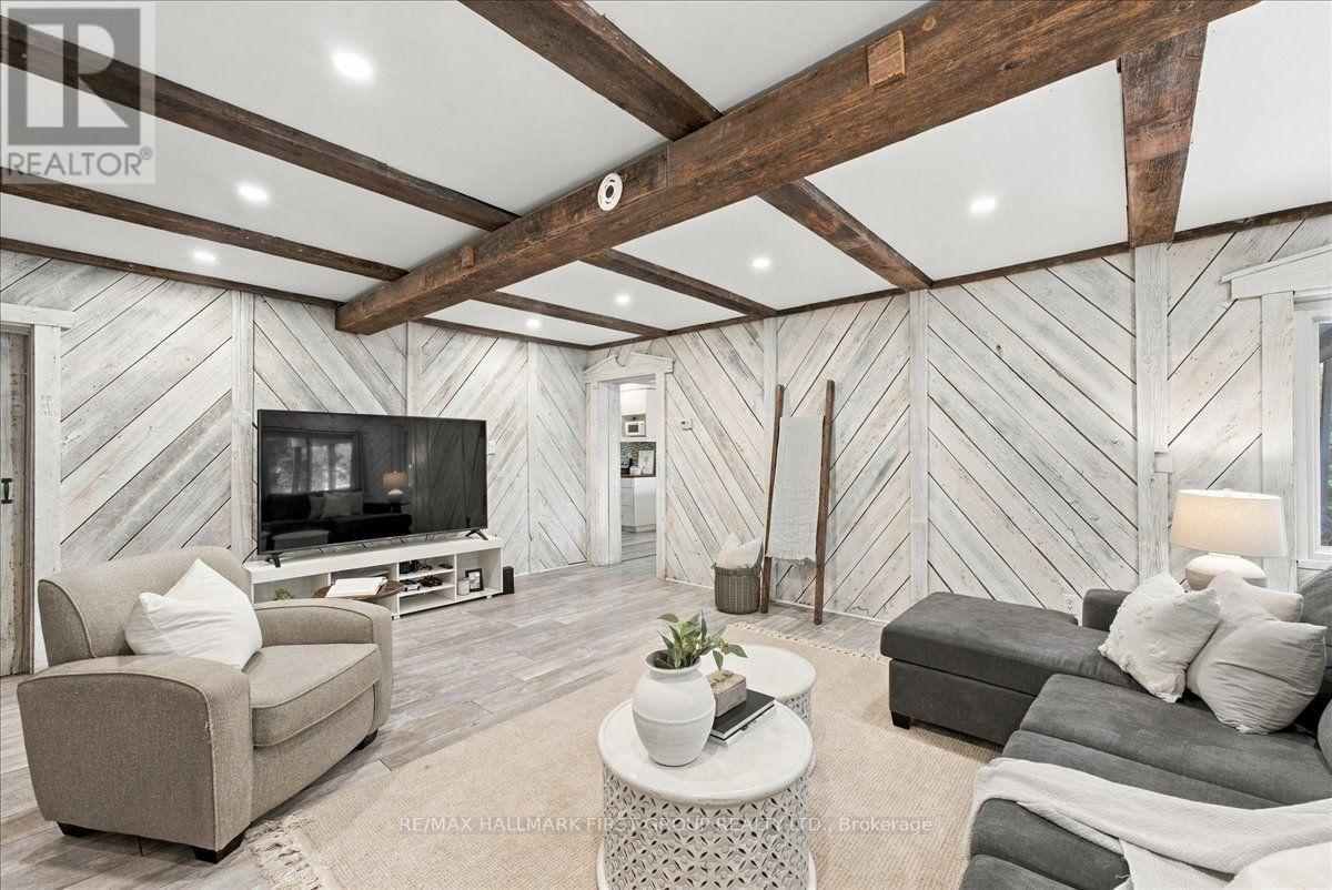 214 Winona Avenue, Oshawa, ON