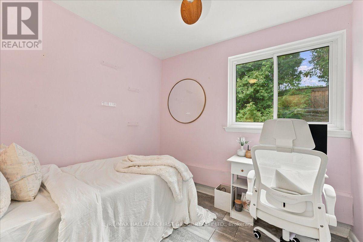 214 Winona Avenue, Oshawa, ON