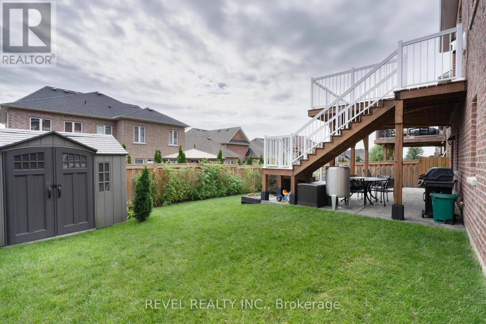 49 Victoria Street E, Innisfil, ON