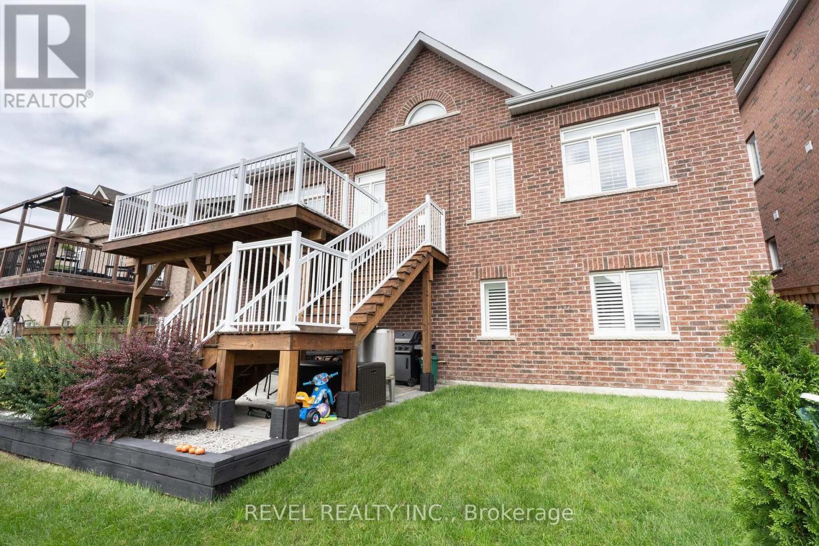 49 Victoria Street E, Innisfil, ON