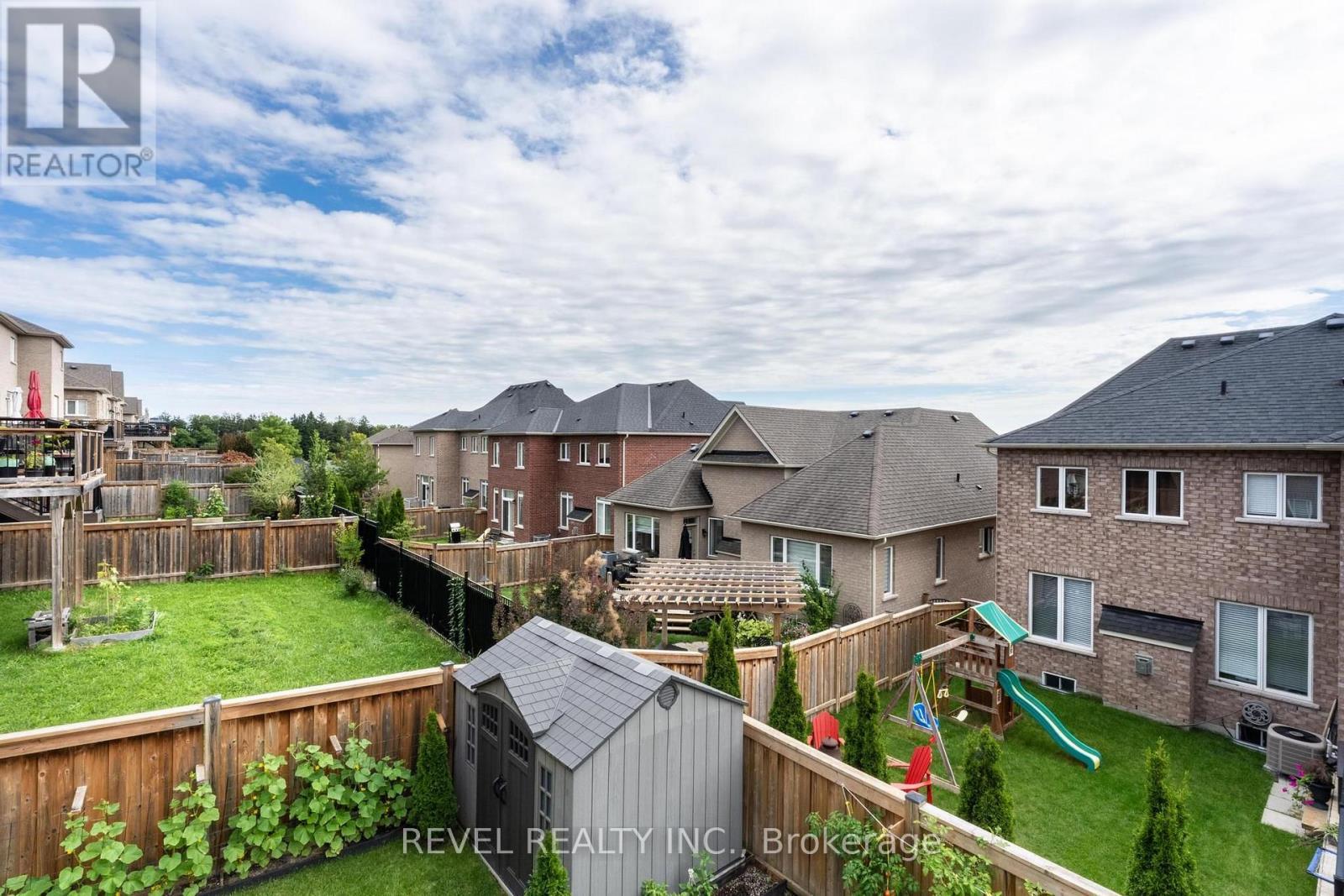 49 Victoria Street E, Innisfil, ON
