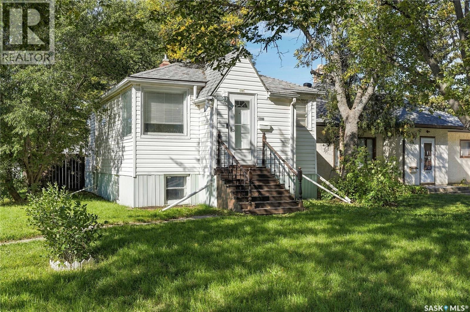 1280 King Street, Regina, SK