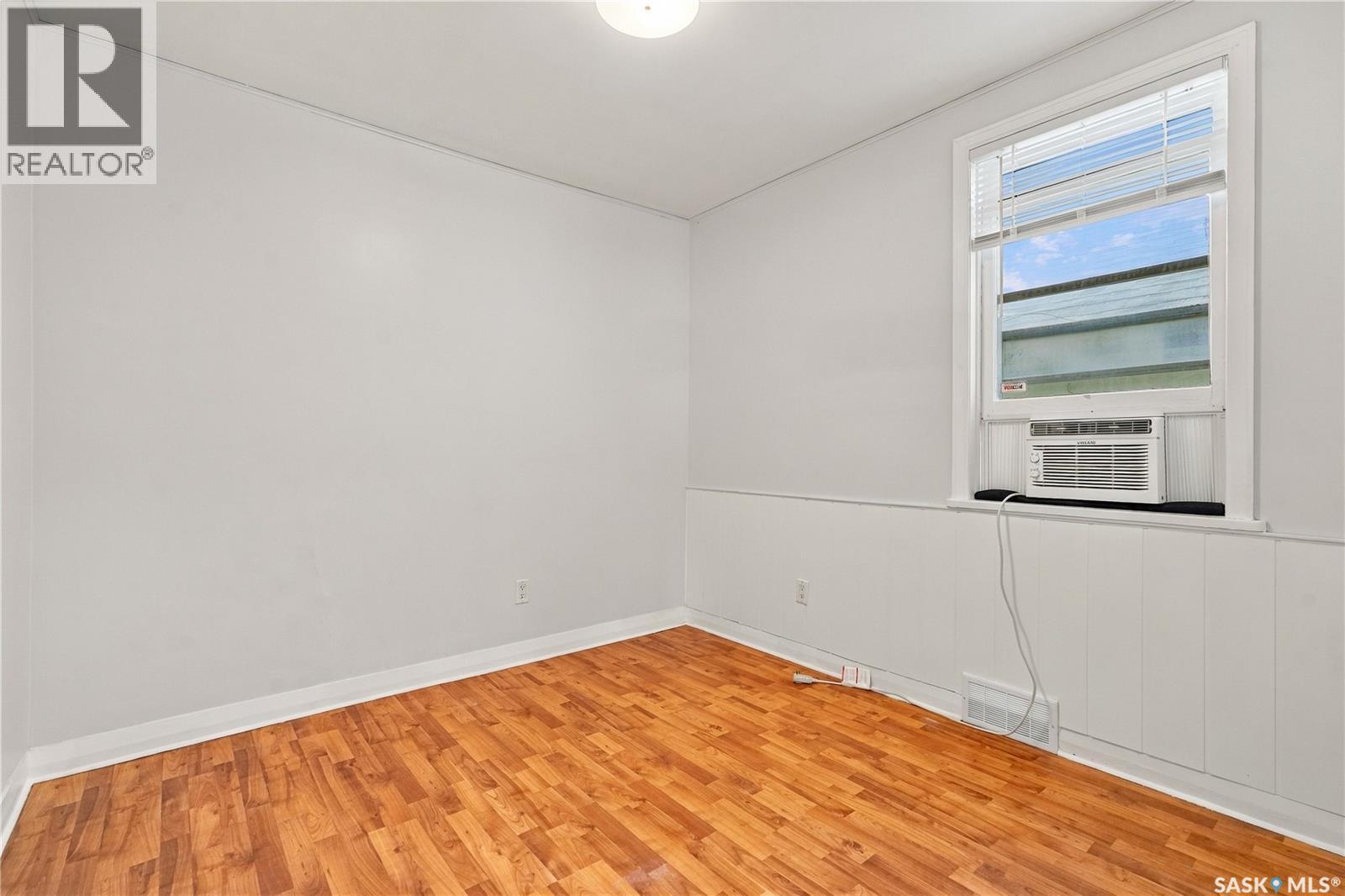 1280 King Street, Regina, SK