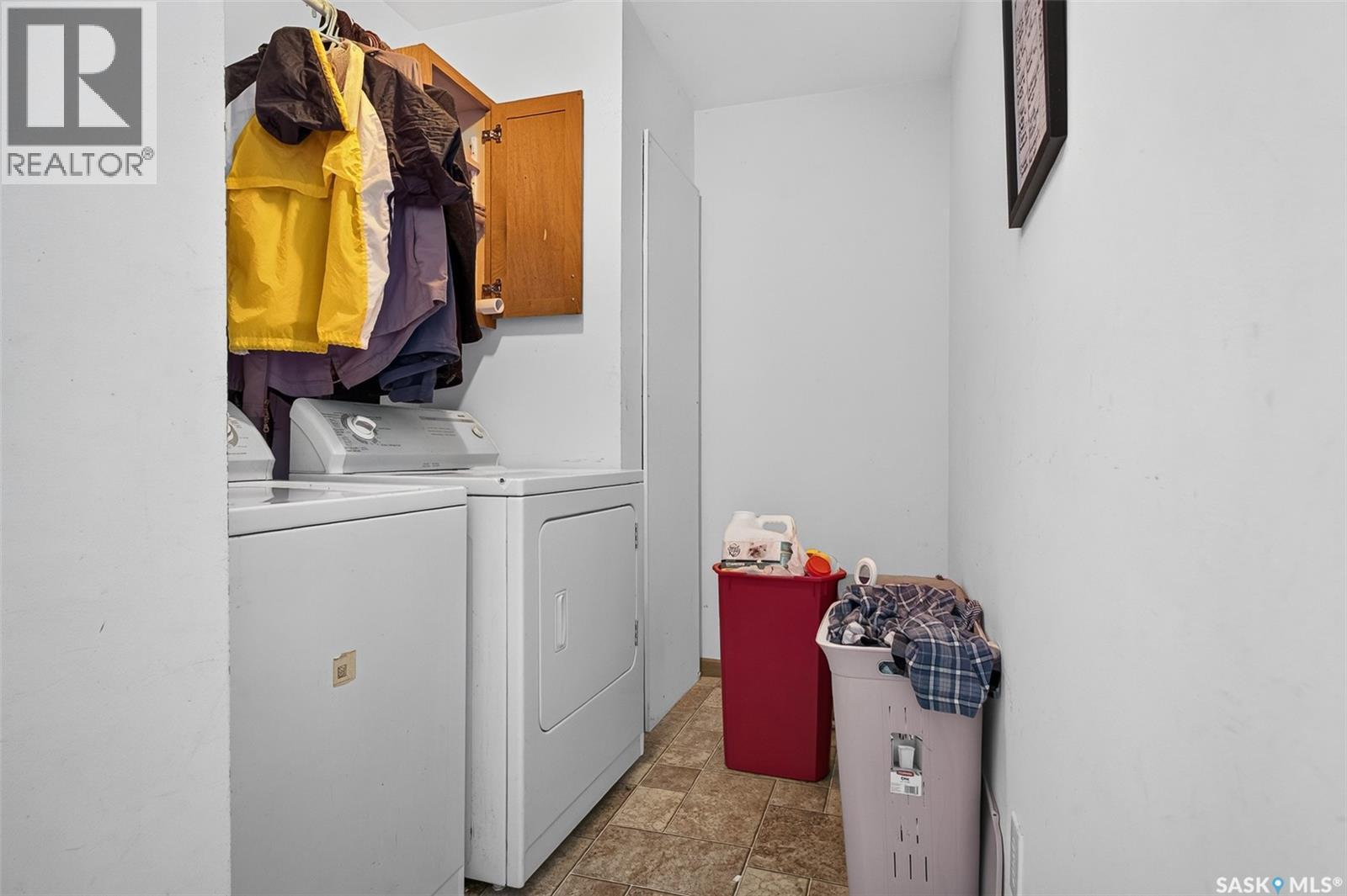 J5 1295 9Th Avenue Ne, Moose Jaw, SK