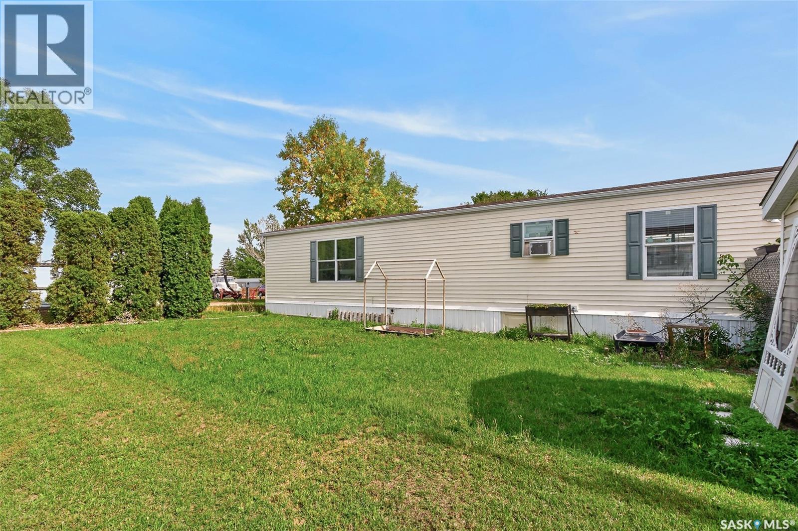 J5 1295 9Th Avenue Ne, Moose Jaw, SK