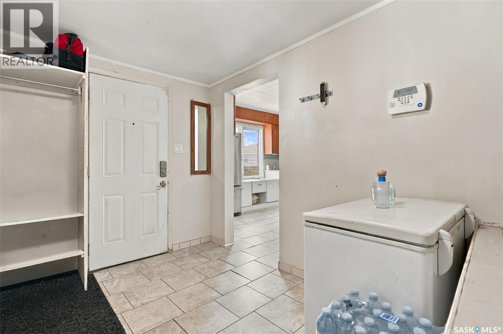 2210 20Th Street W, Saskatoon, SK