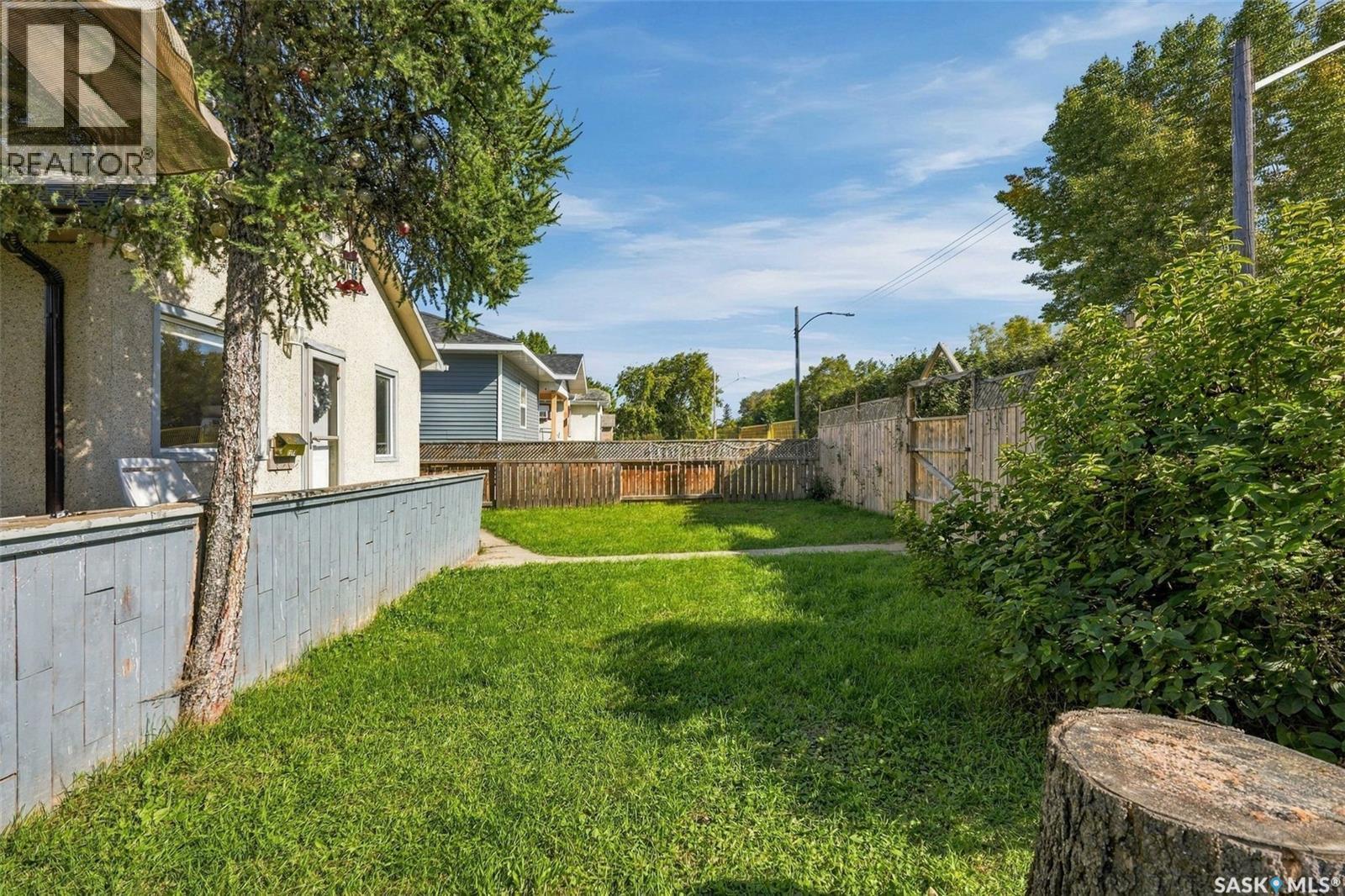 2210 20Th Street W, Saskatoon, SK