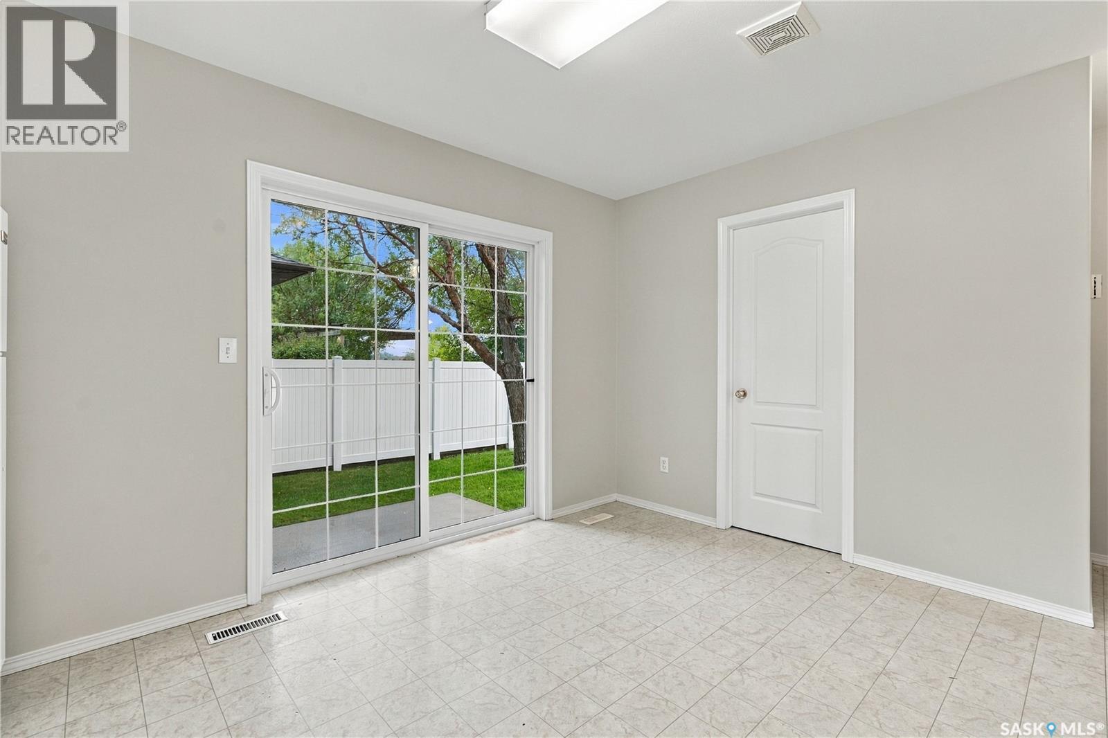 8 809 Kristjanson Road, Saskatoon, SK