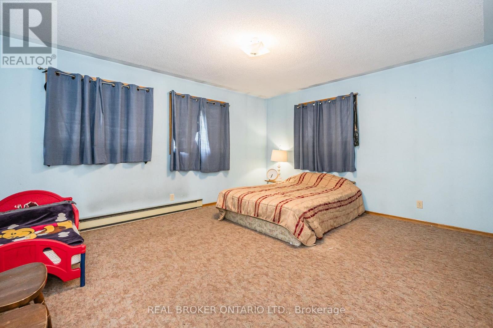 3027 Patrick Street, Howick, ON