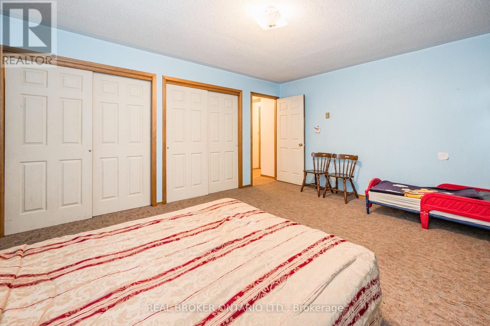 3027 Patrick Street, Howick, ON