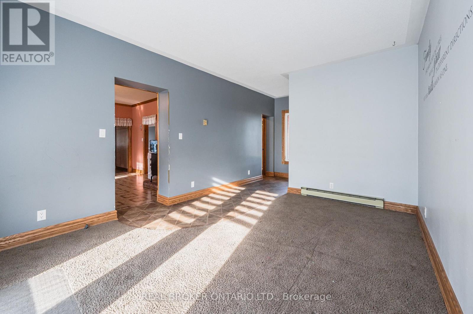3027 Patrick Street, Howick, ON