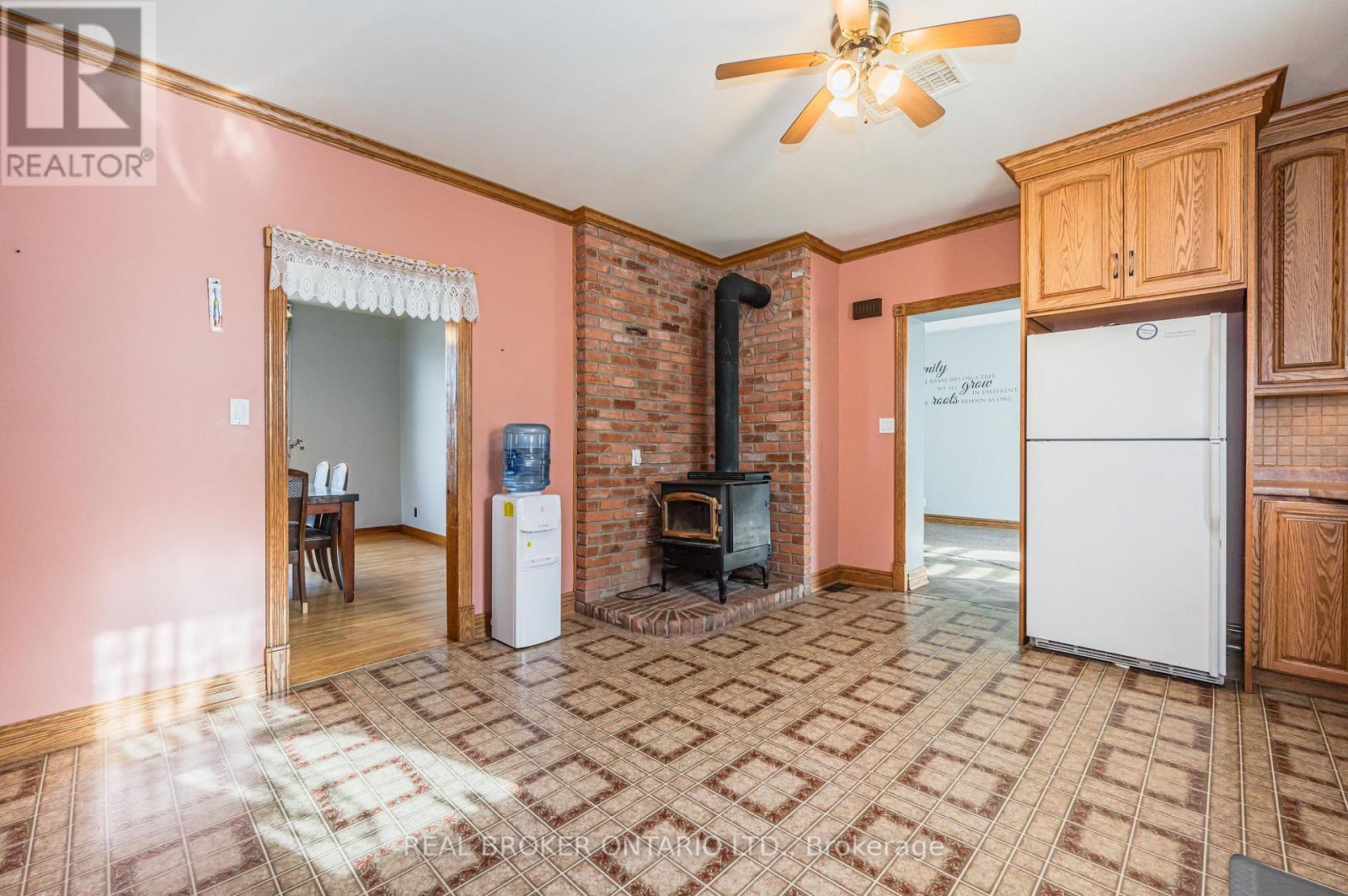 3027 Patrick Street, Howick, ON
