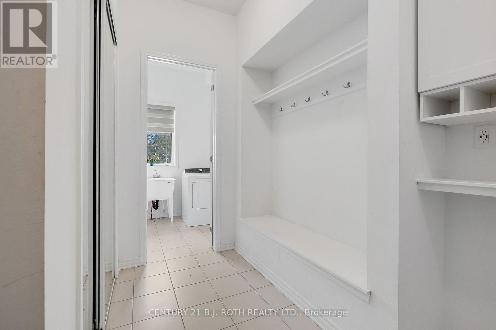 Mud Room & Laundry Room - 22 Dyer Crescent, Bracebridge, ON