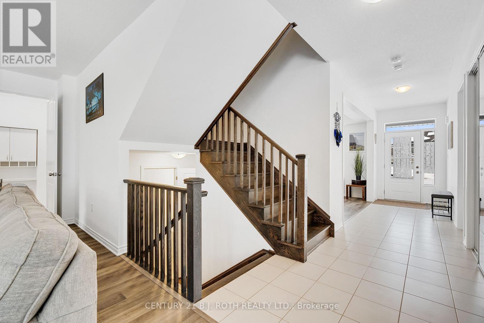 Carpet Free Home - 22 Dyer Crescent, Bracebridge, ON