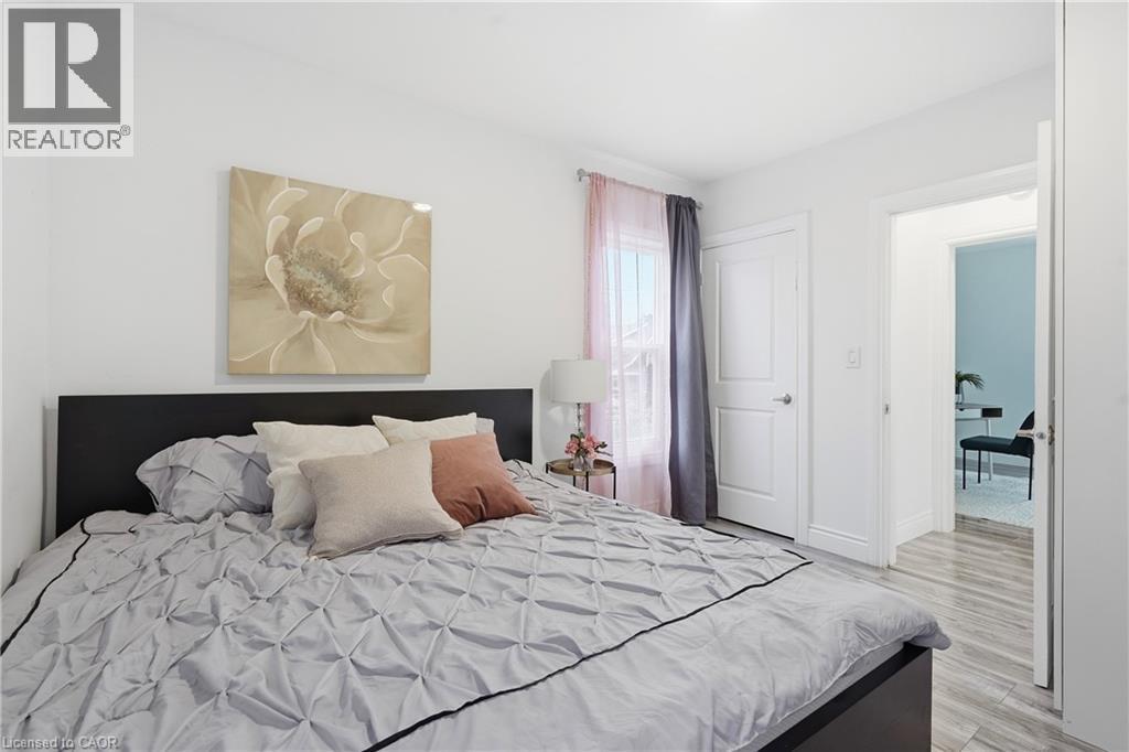 5098 St Lawrence Avenue, Niagara Falls, ON
