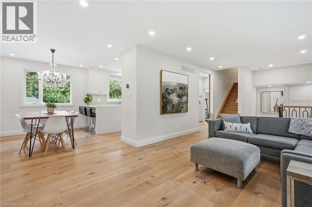 3368 Guildwood Drive, Burlington, ON