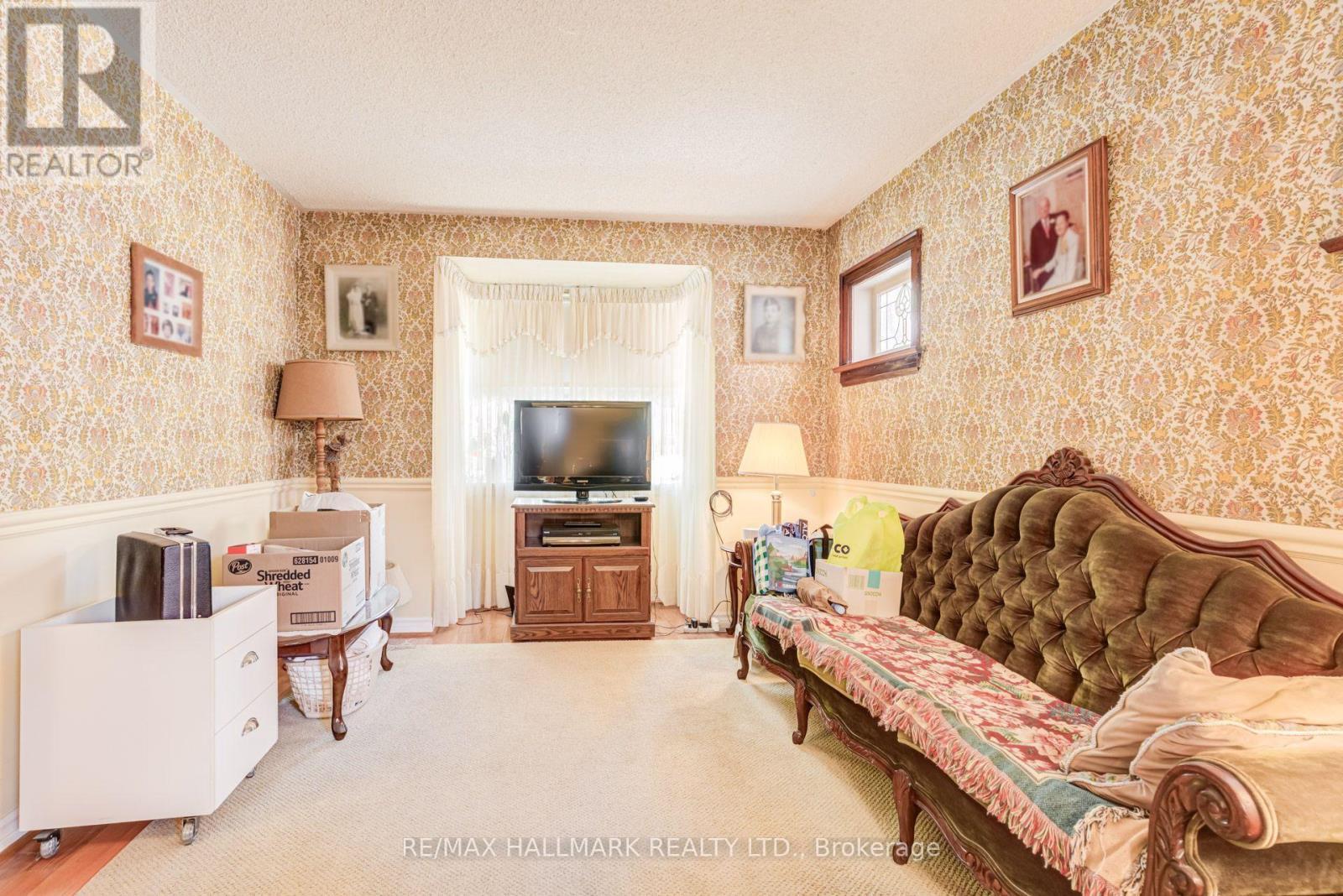 631 Lauder Avenue, Toronto, ON