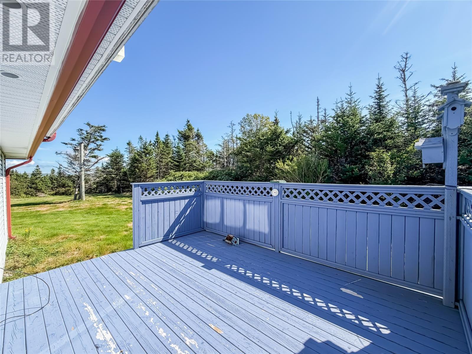 Side deck off dining room - 157 Kimberley Farm Drive, Winterland, NL