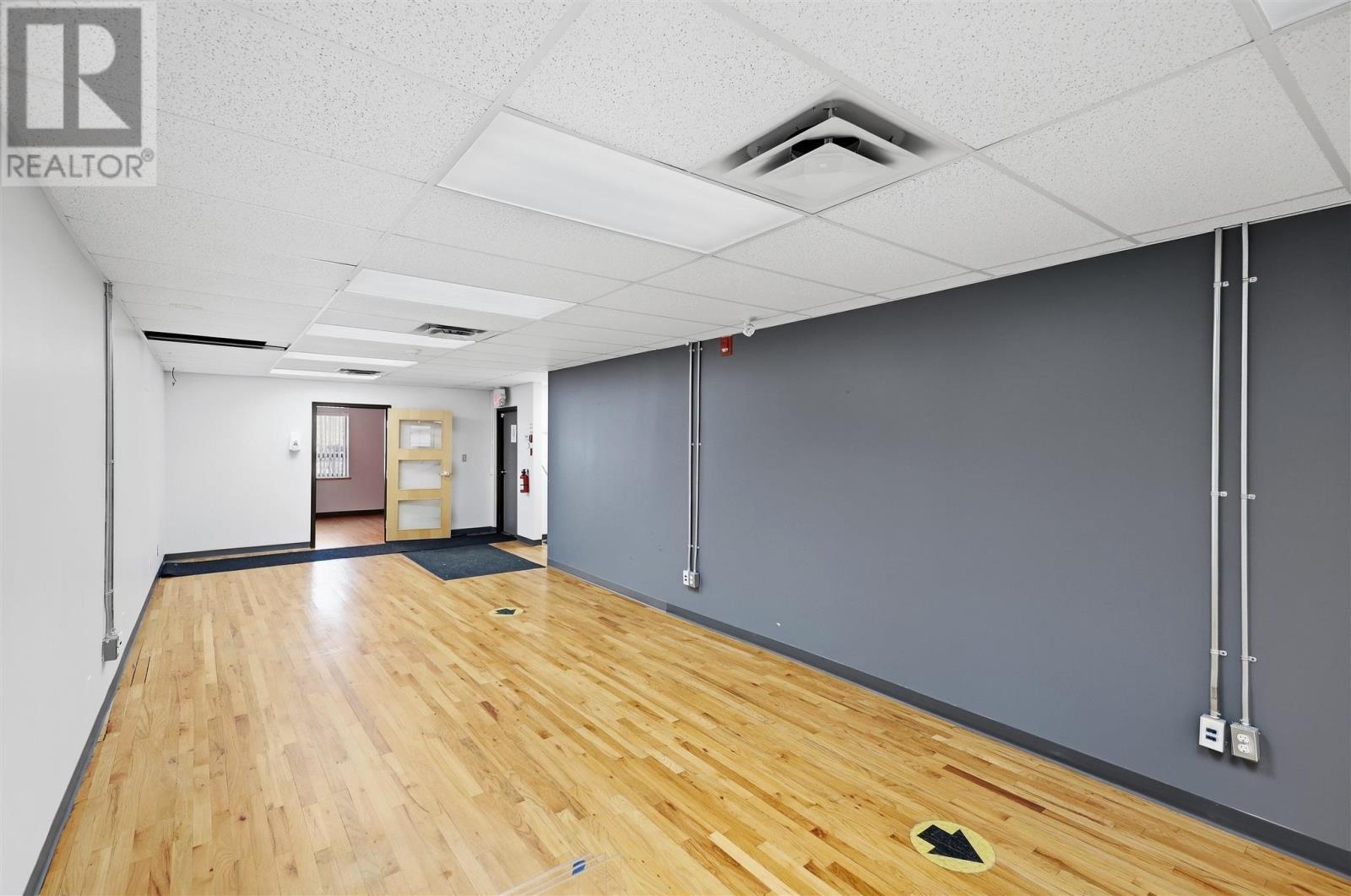 258 Queen St E, Sault Ste. Marie, ON