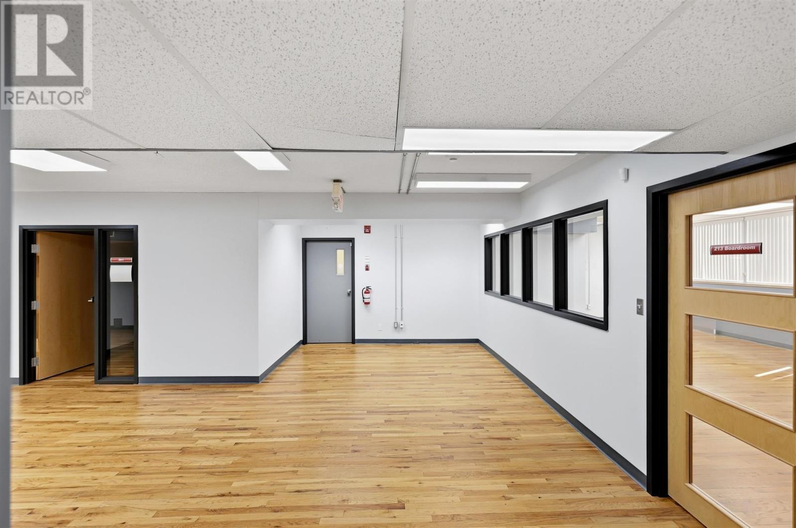 258 Queen St E, Sault Ste. Marie, ON