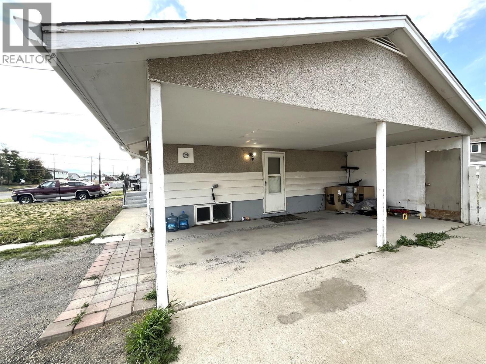 872 Selkirk Avenue, Kamloops, BC