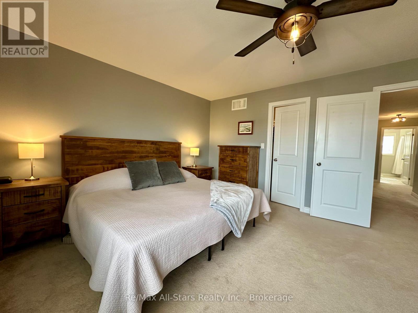 9 Briarwood Avenue, Kawartha Lakes (Lindsay), ON