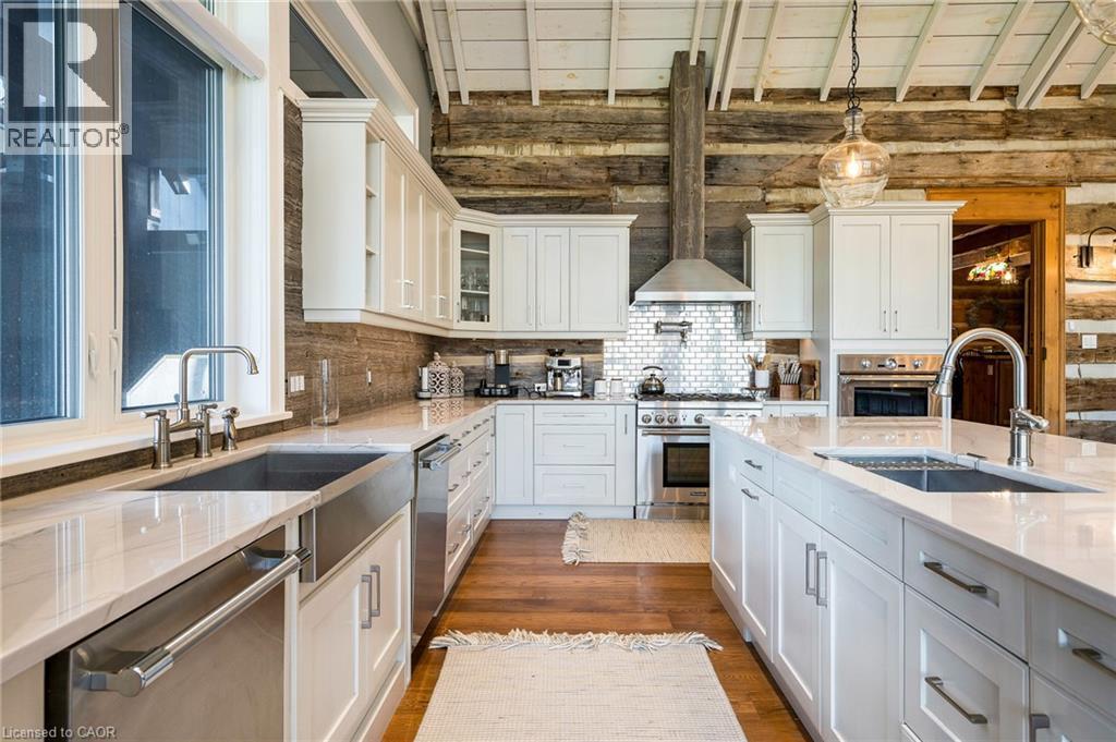 4 Buckingham Boulevard, Collingwood, ON