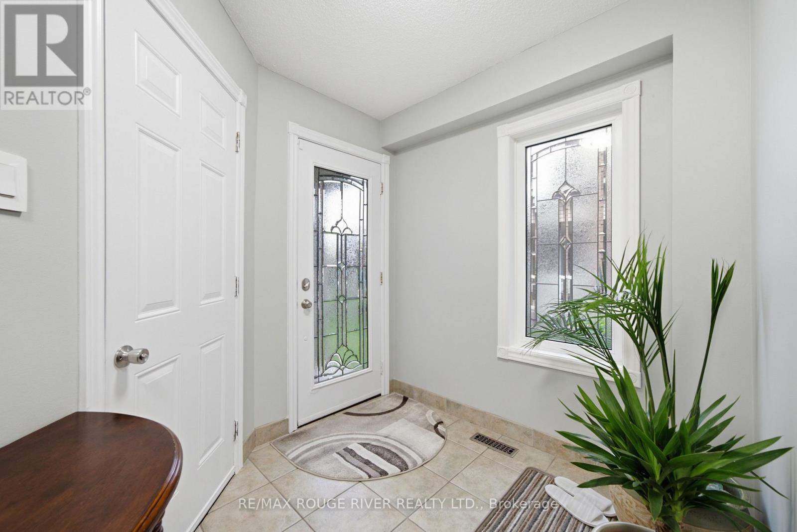 561 Cattail Court, Pickering, ON