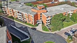 207 - 1705 MCCOWAN ROAD Toronto, ON M1S 4L2