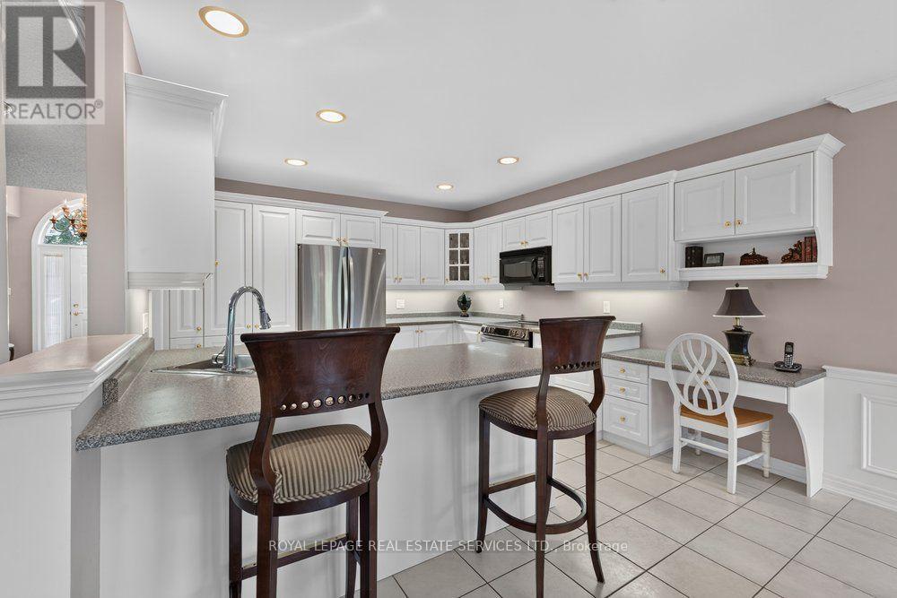 36 Worthington Drive, Clarington, ON