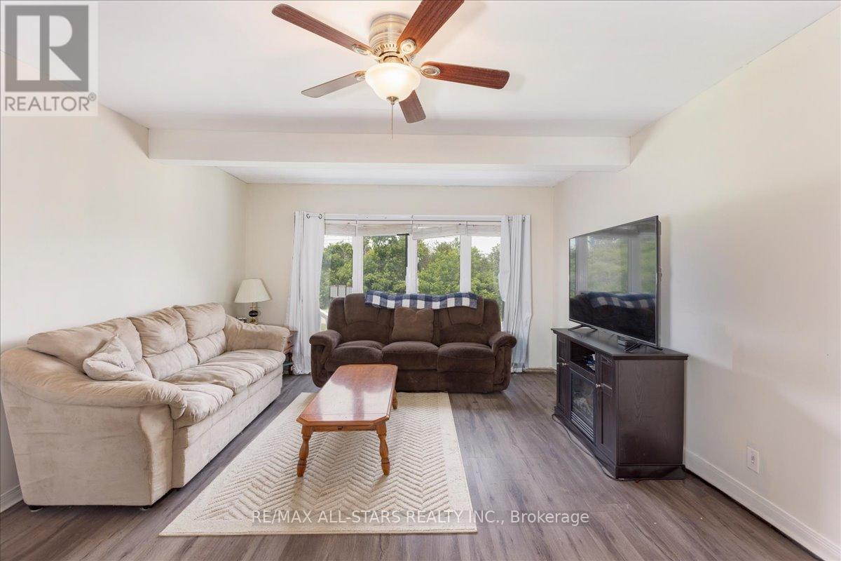 535 George Street, Brock, ON