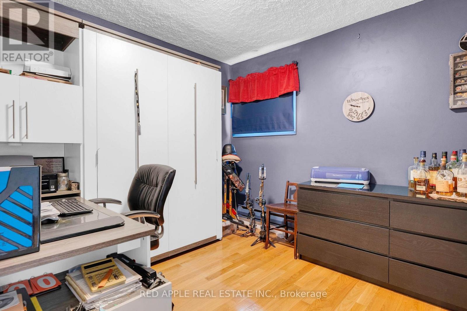 233 Sand Road, East Gwillimbury, ON