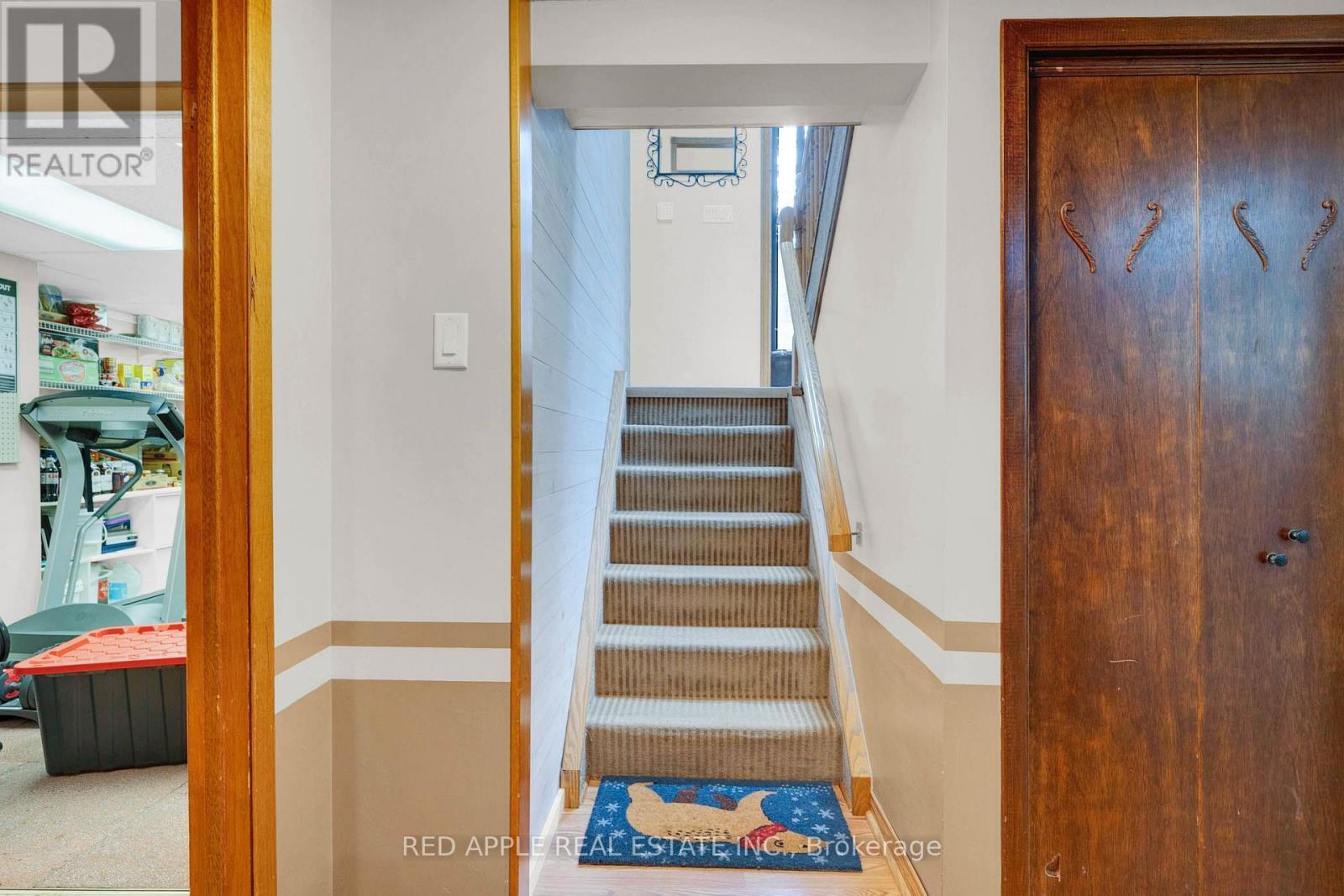 233 Sand Road, East Gwillimbury, ON