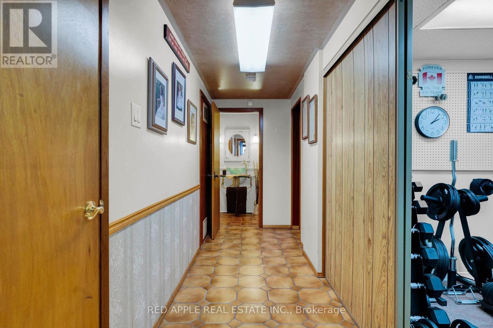 233 Sand Road, East Gwillimbury, ON