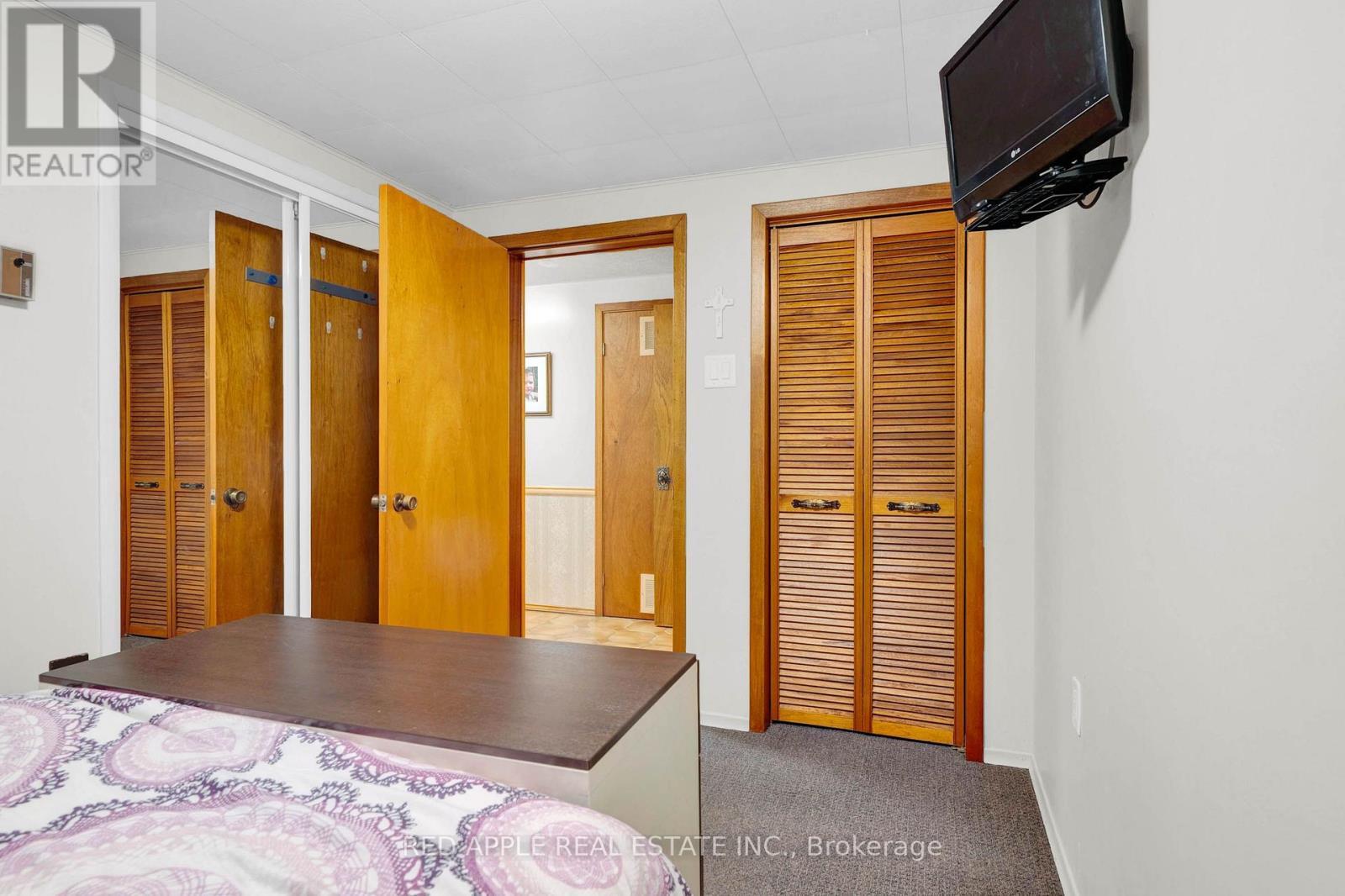 233 Sand Road, East Gwillimbury, ON