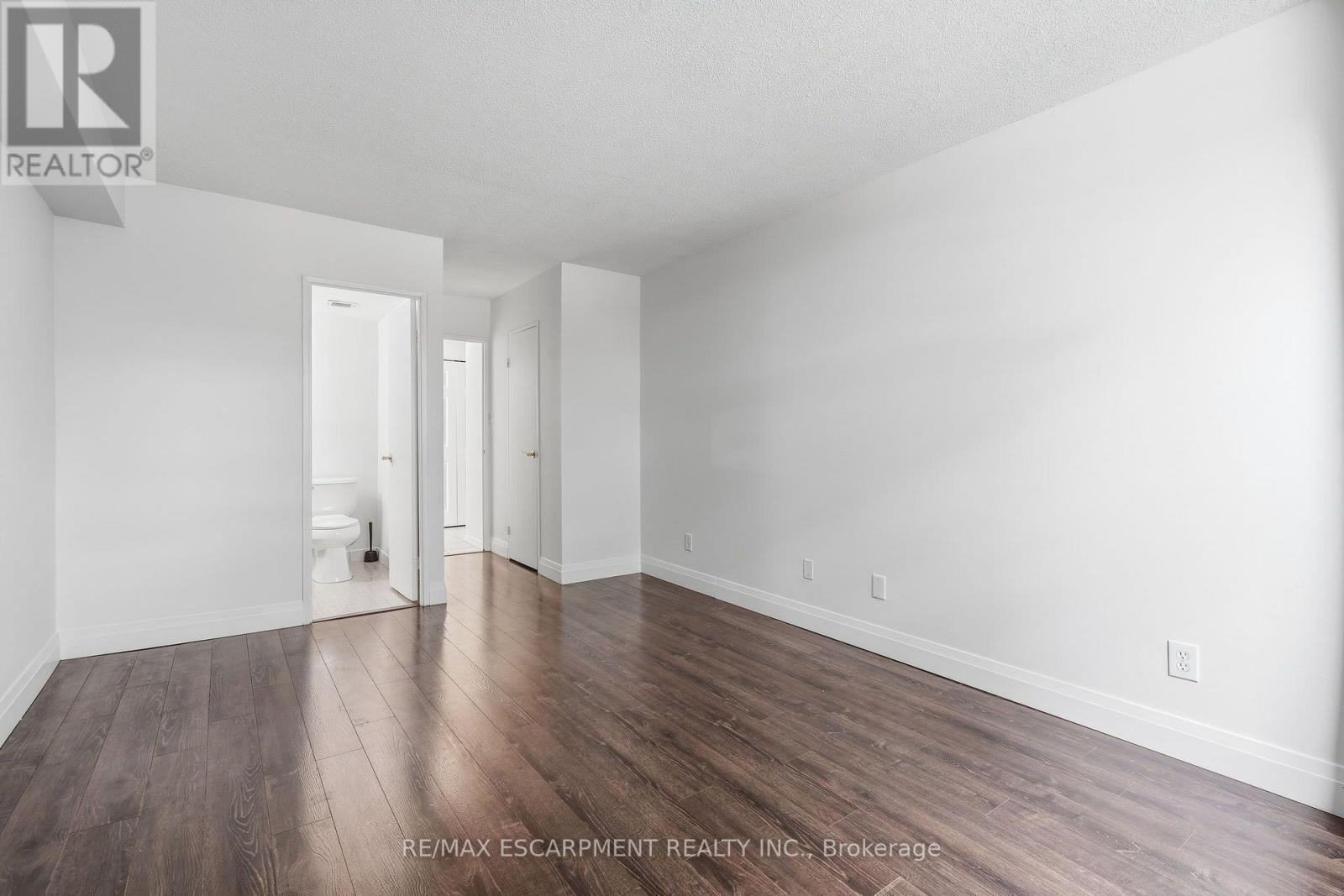 203 - 1415 Ghent Avenue, Burlington, ON