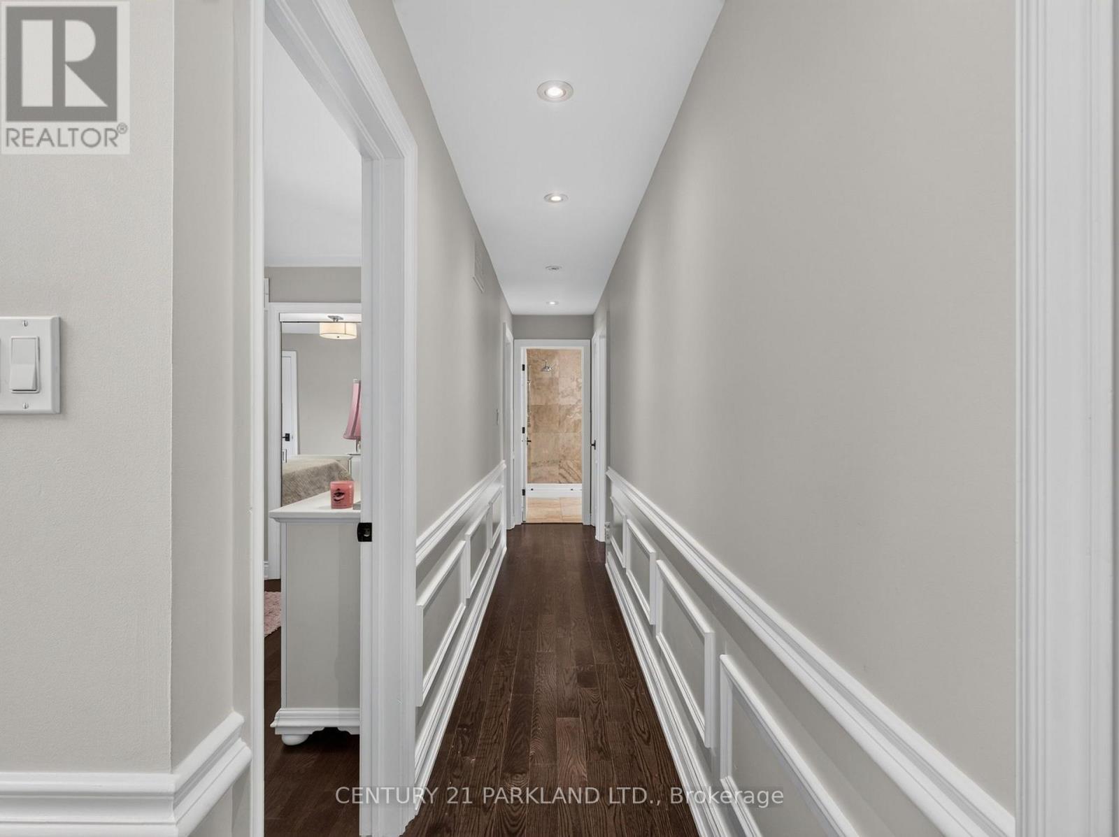 1302 Hillview Crescent, Oakville, ON