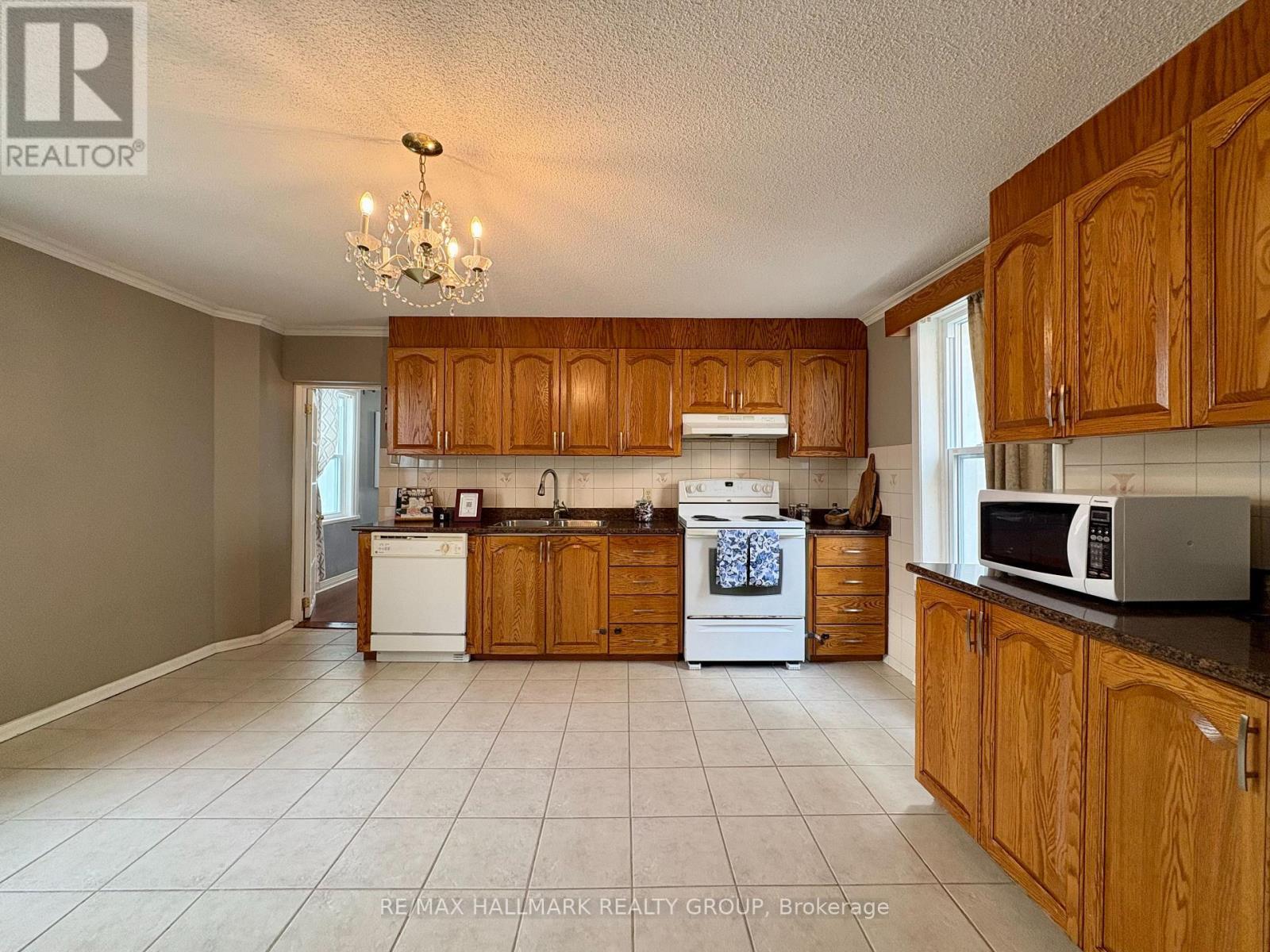 53 Louisa Street, Ottawa, ON