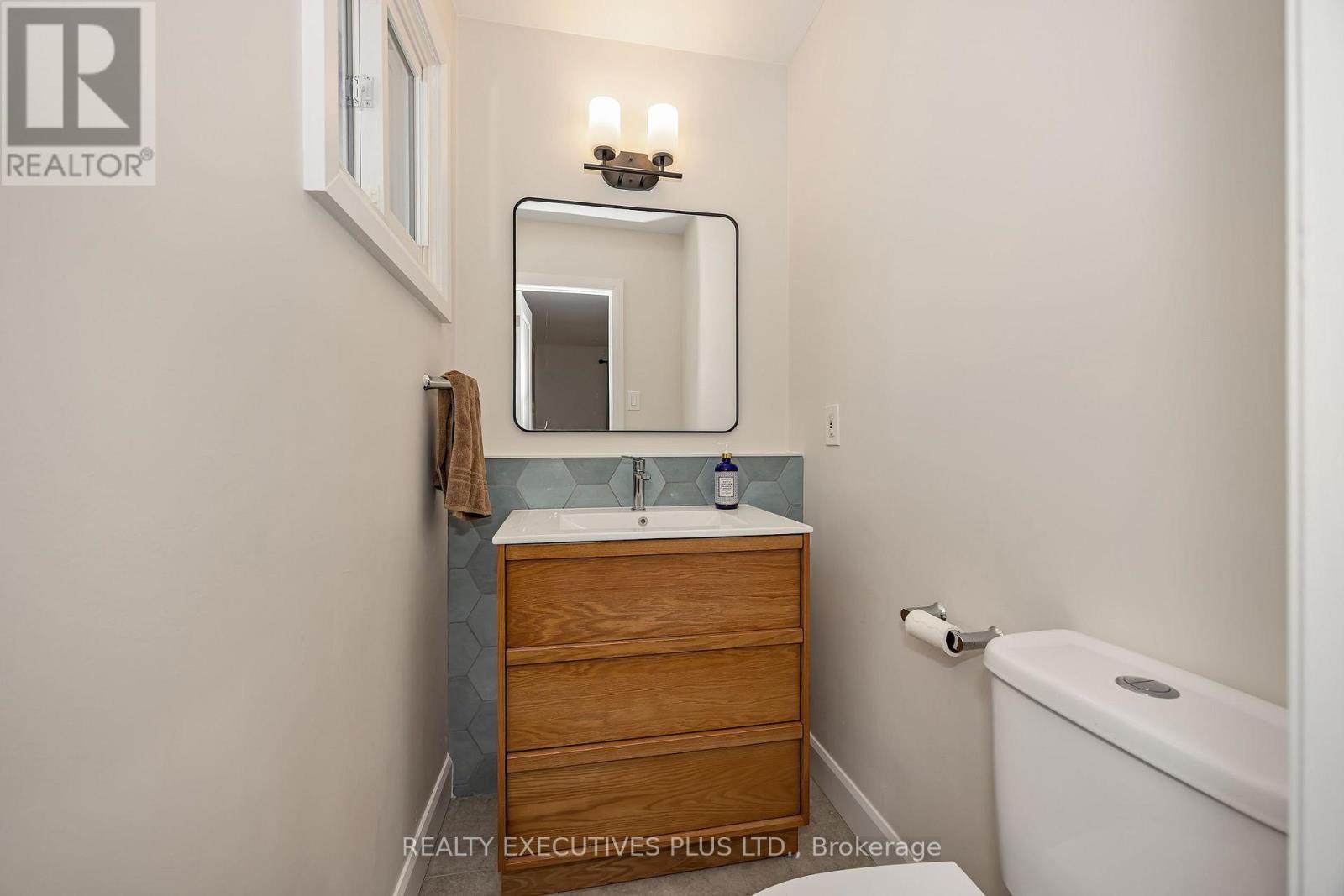 1533 Payette Drive, Ottawa, ON