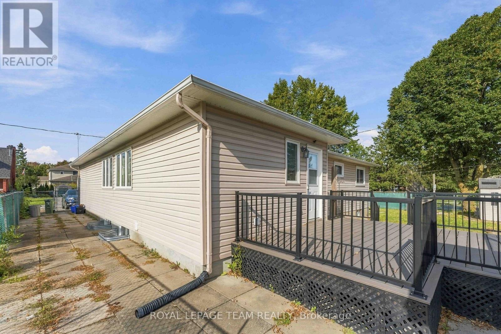 1515 Valmarie Avenue, Ottawa, ON