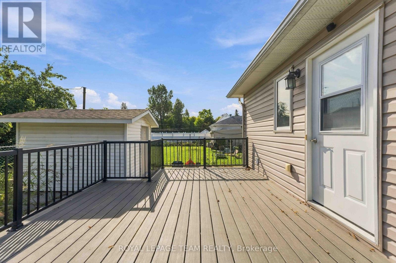 1515 Valmarie Avenue, Ottawa, ON