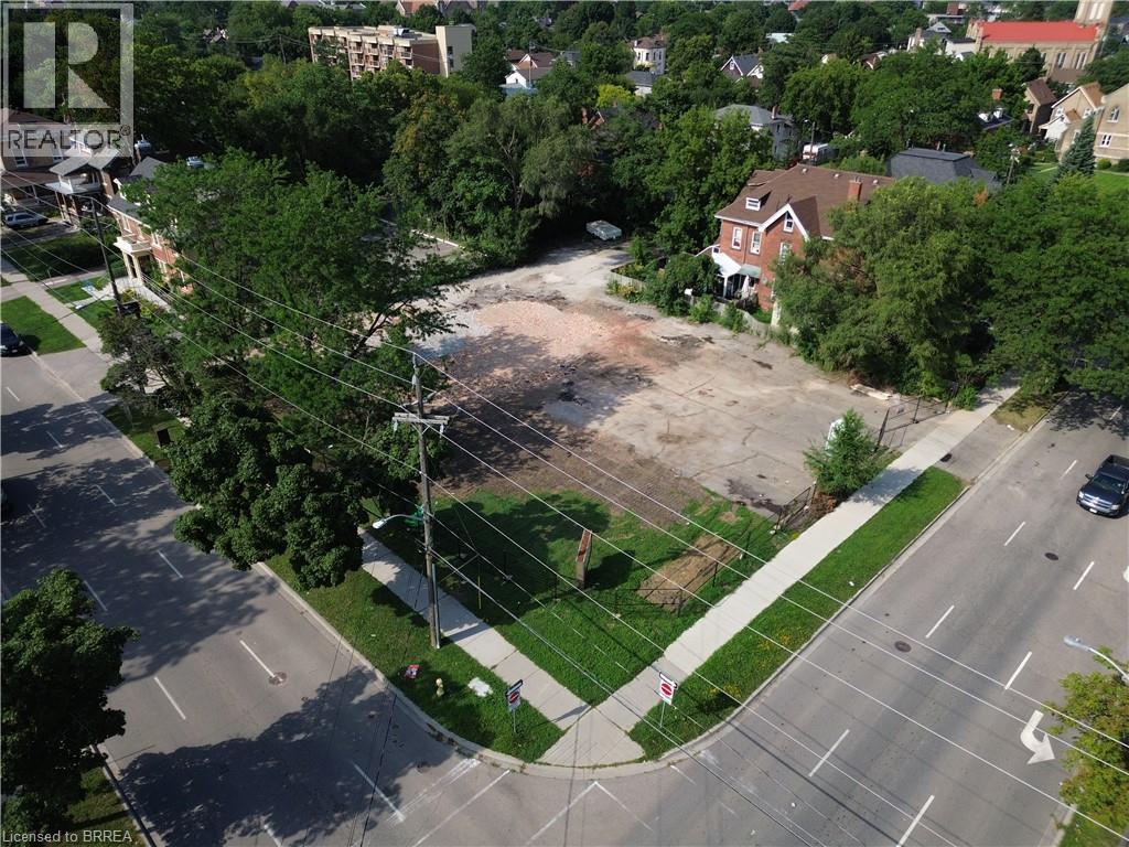 25 William Street, Brantford, ON